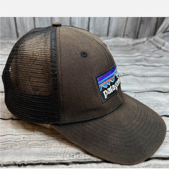 PATAGONIA VINTAGE LOOK SUN BLEACHED BLACK BASEBALL CAP WITH MESH BACK - Picture 4 of 9